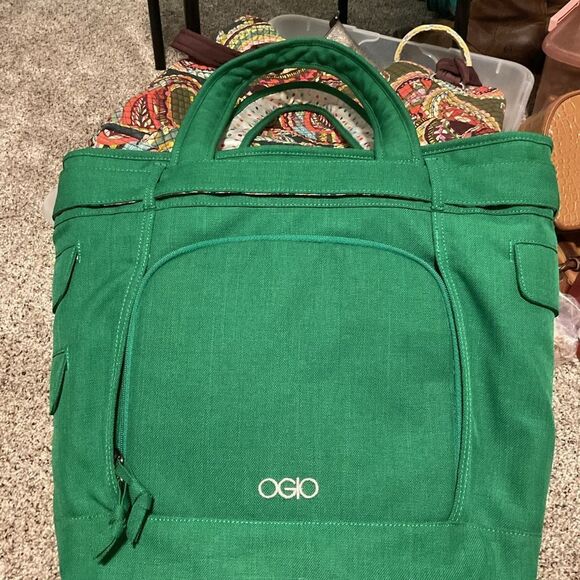 OGIO HAMPTON SOLD OUT LAPTOP BAG KELLY GREEN POLKA DOT SCHOOL BAG PREPPY TOTE - Picture 3 of 7